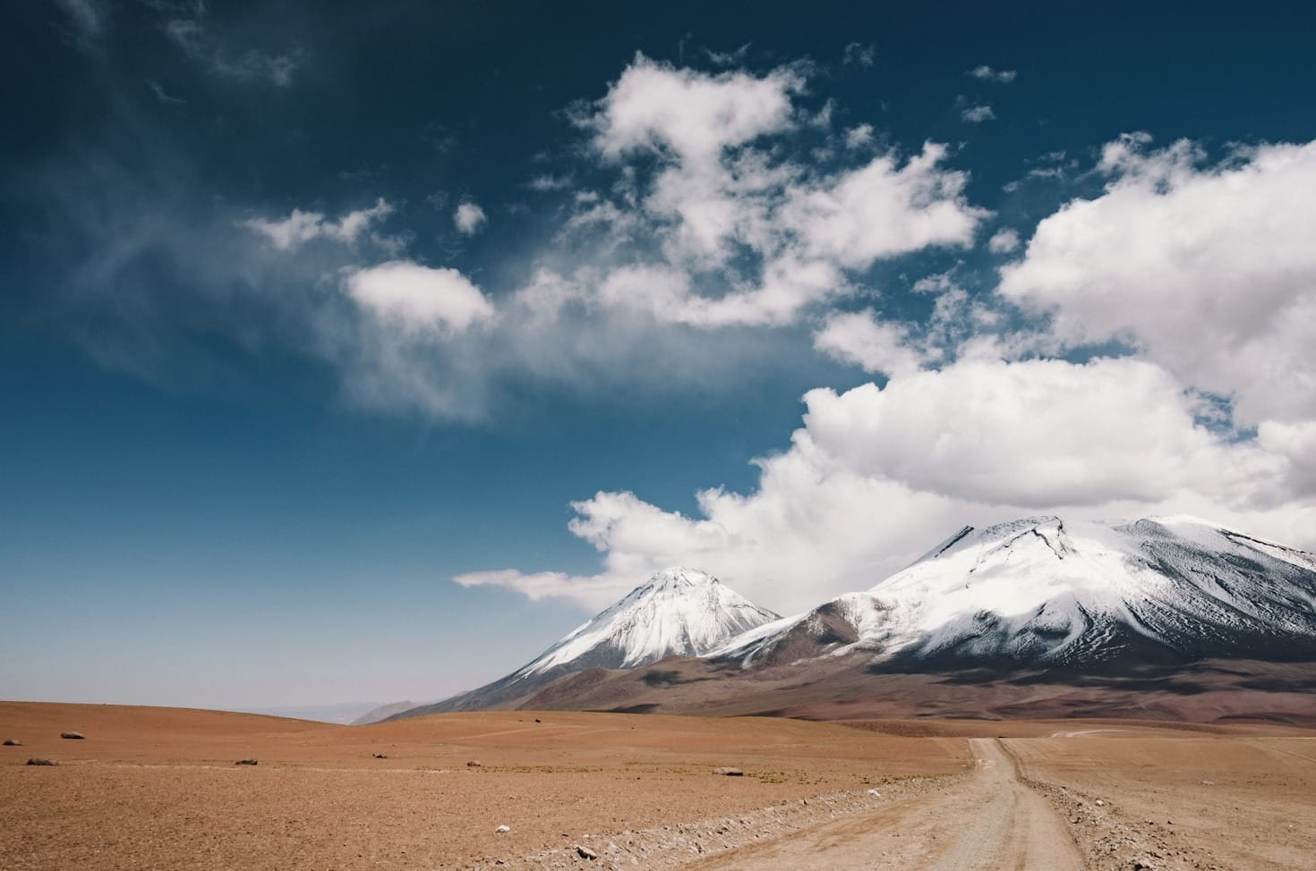A Wanderer’s Guide to Hidden Treasures of the World